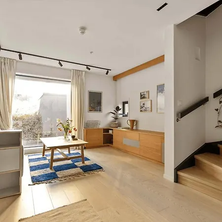 度假居 Unikt Townhouse Med Takterrasse Pa Gruenerlokka 奥斯陆